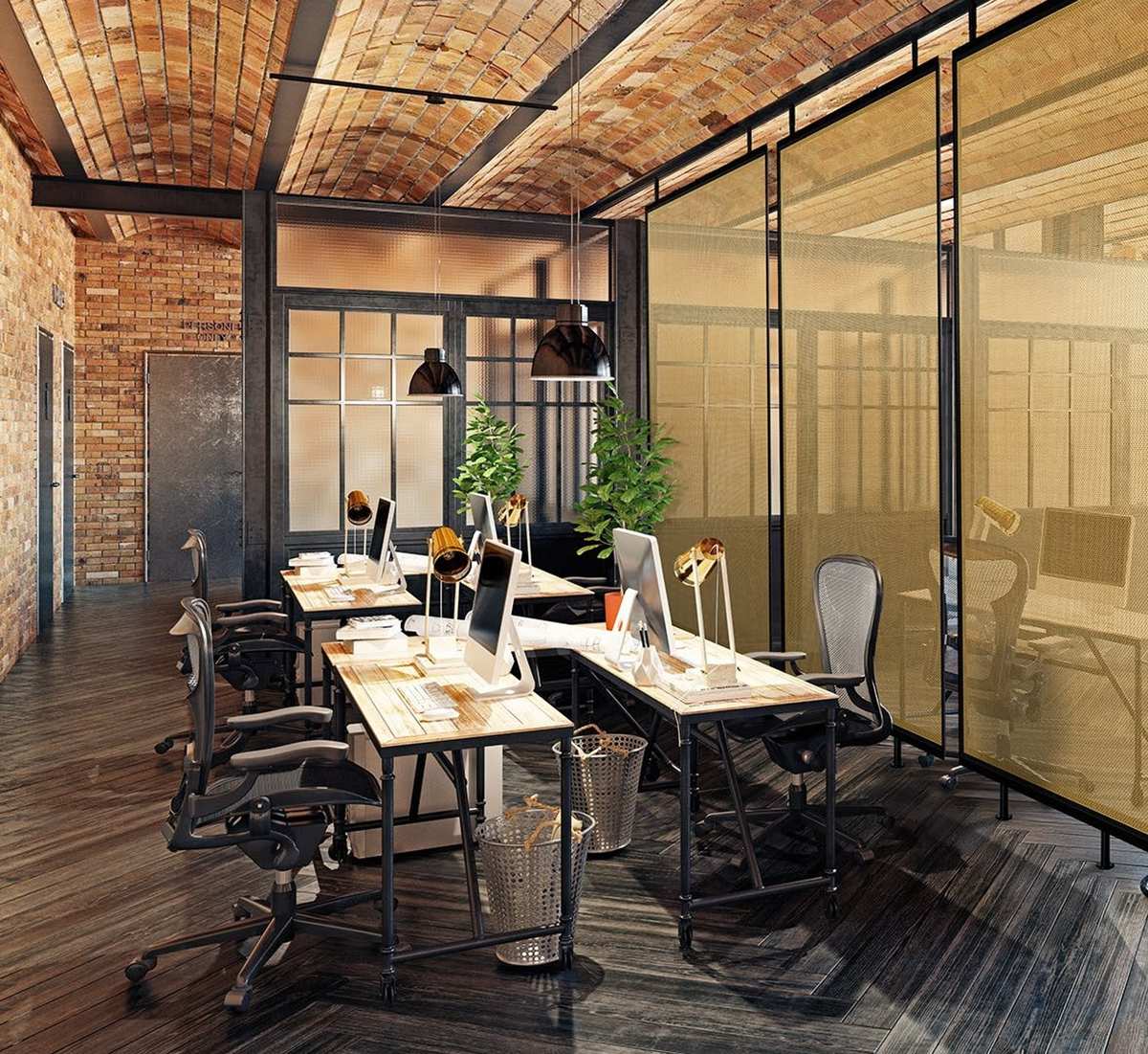 Industrial loft γραφείο με τοίχους από τούβλο, μαύρο μέταλλο και διαχωριστικά από ορειχάλκινο μεταλλικό πλέγμα